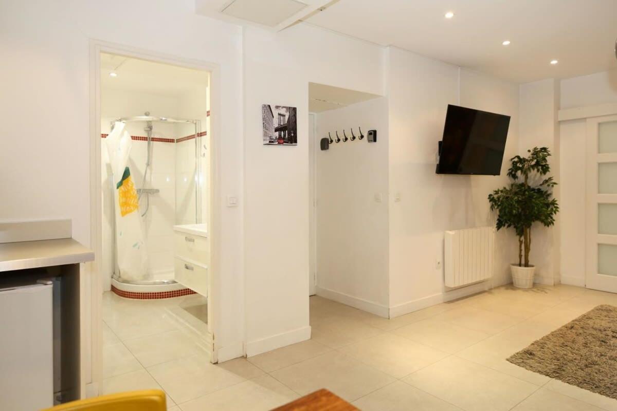 Rdj - Appartement Tout Confort Au Coeur De Paris 5 Exterior foto